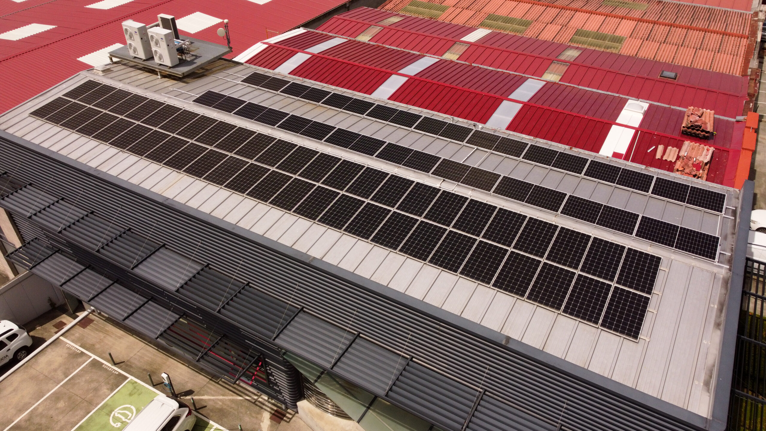 Ampliación de Instalación Fotovoltaica para Empresa en A Coruña