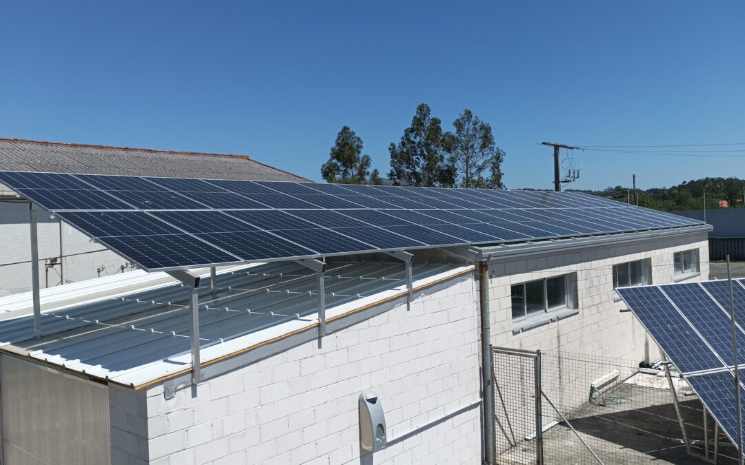 Instalación Fotovoltaica Colegio Ribeira